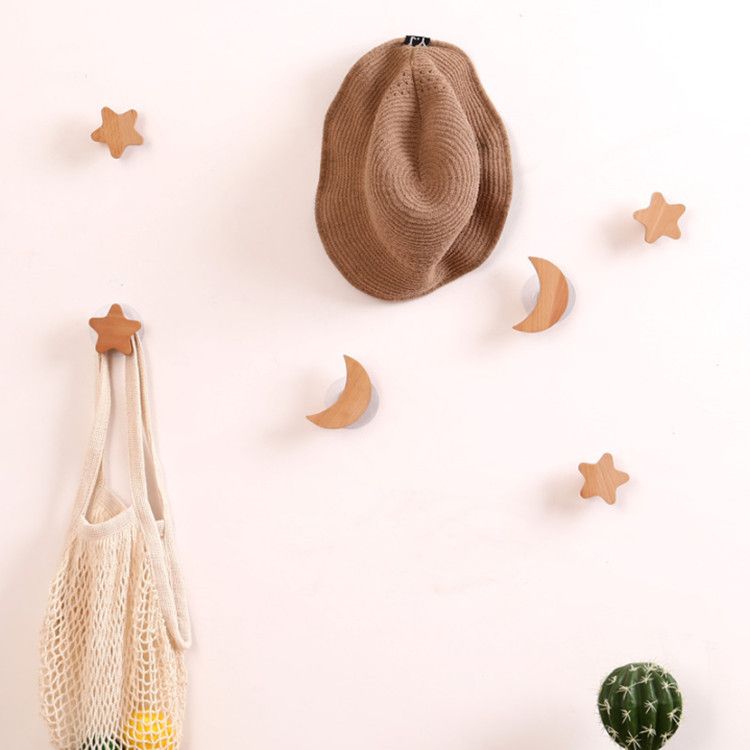 Solid Wood Hook Home Decoration Star Moon Storage Rack Nordic Wall-Mounted Wall Coat Hook Wooden Storage Hanger Organizer