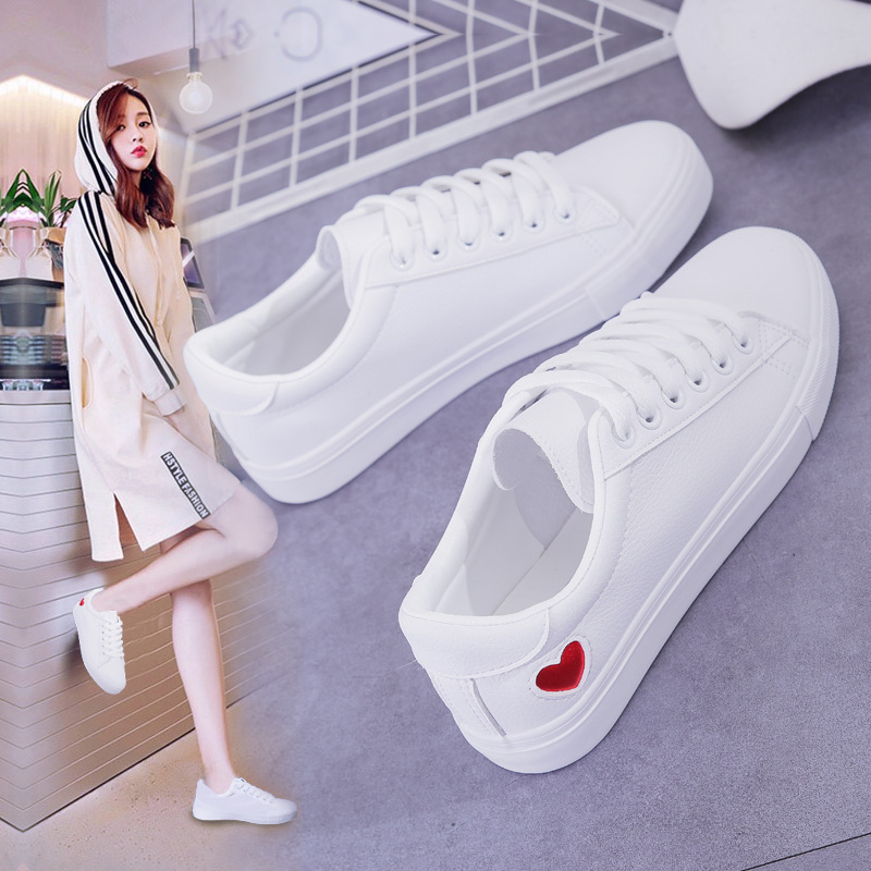 CANVAS HEART SHOES - Stylische Frauen Sneaker