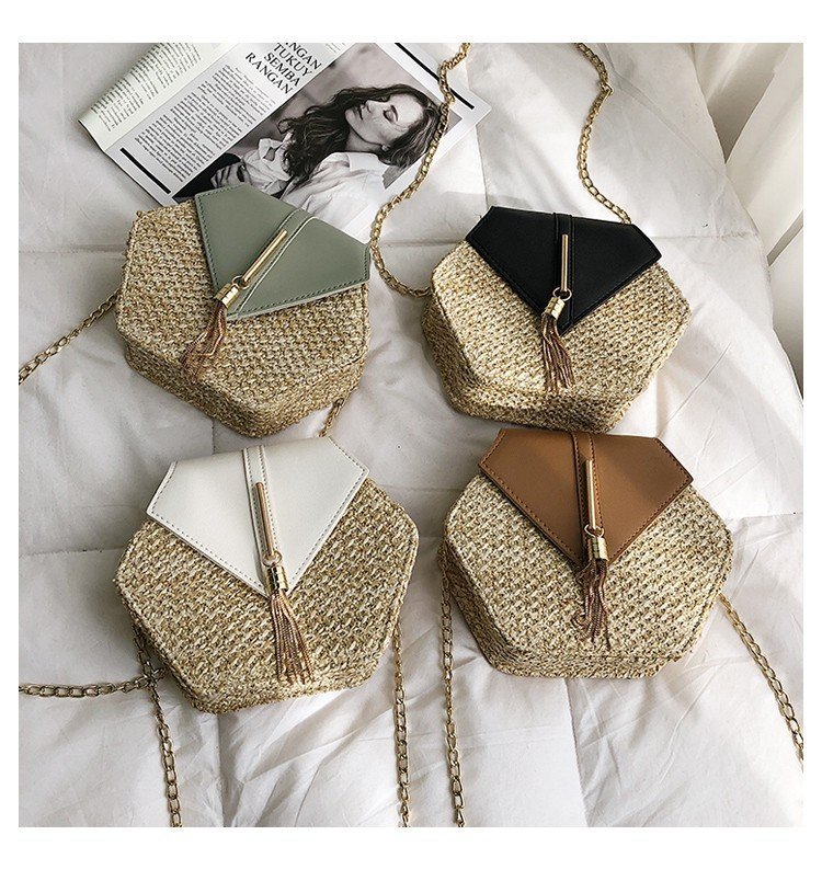 Crossbody single shoulder chain fringed pouch