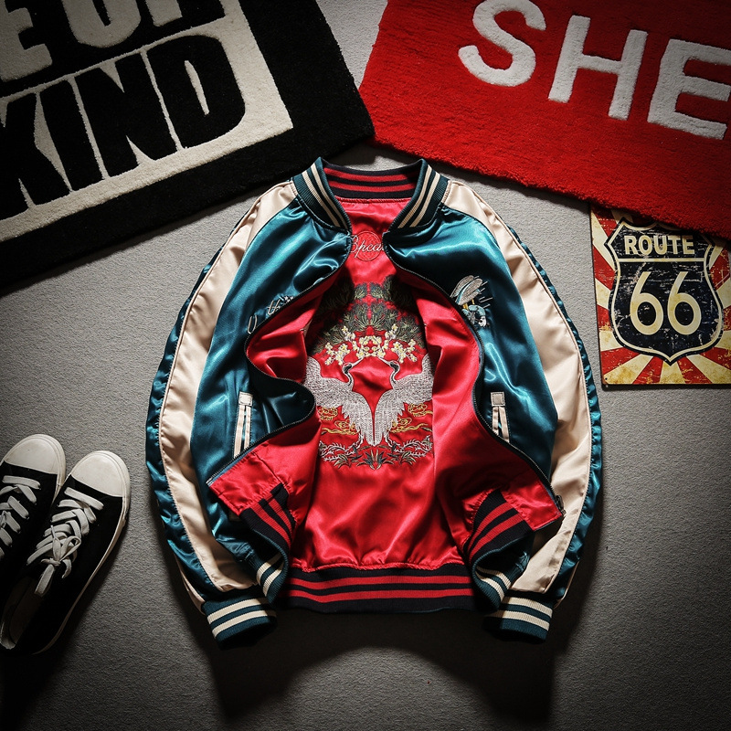 Autumn bee embroidered jacket female Korean version of the loose baseball uniform on both sides wearing students bf Harajuku style double-faced jacket men