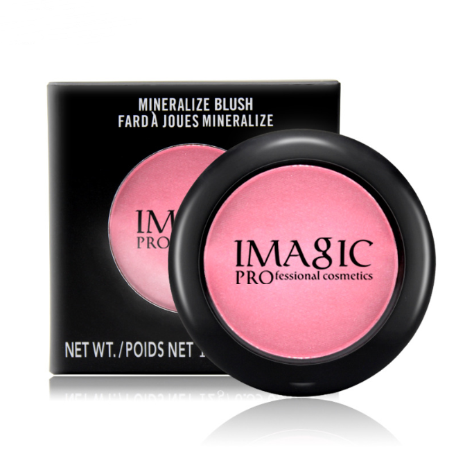Makeup monochrome blush delicate and lasting natural