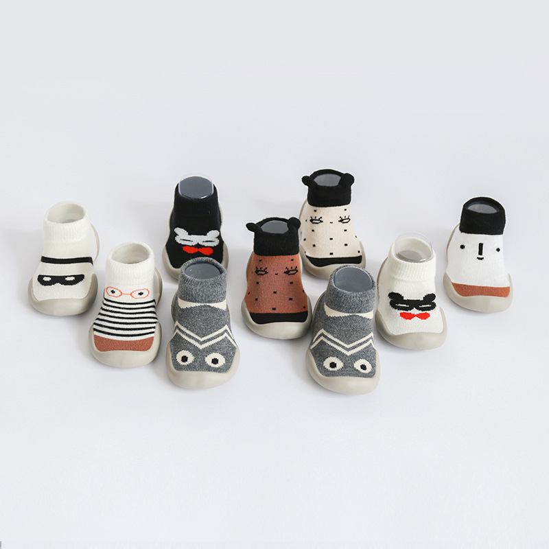 Children's socks shoes