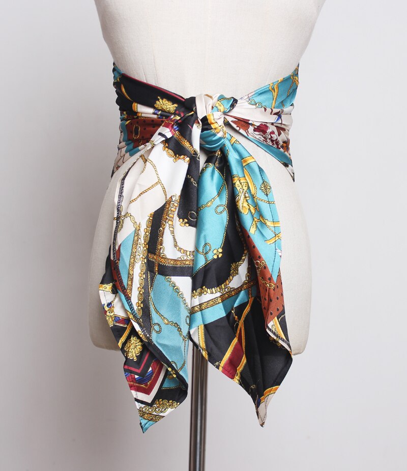 Elastic belt