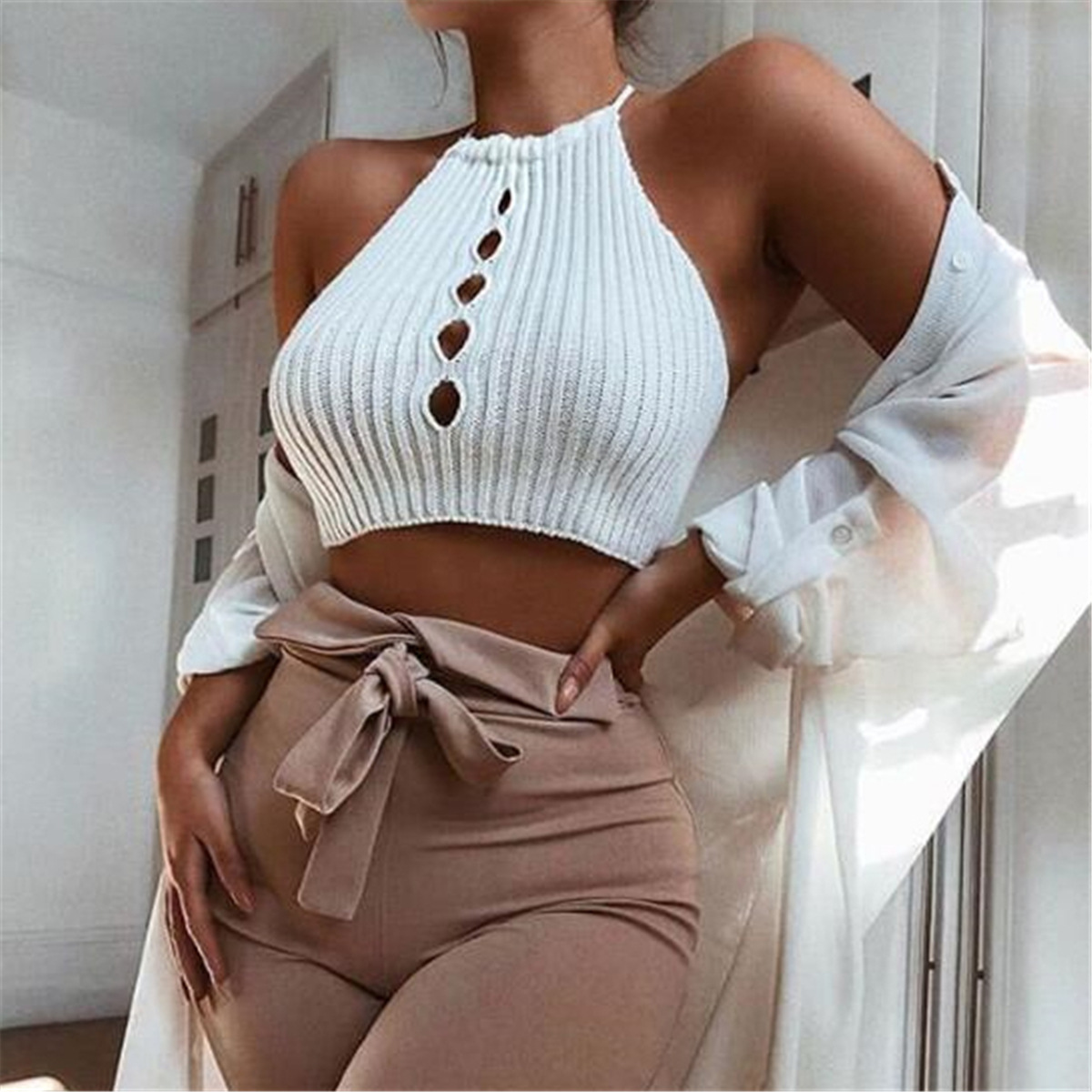 Halter slim vest