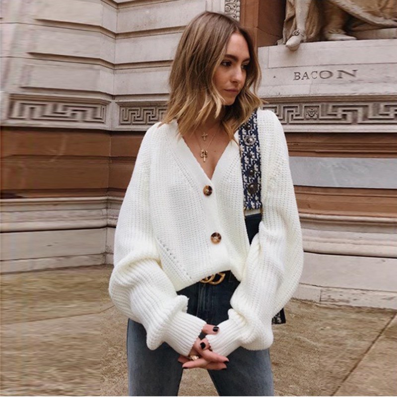 Knit sweater color V-neck buttons