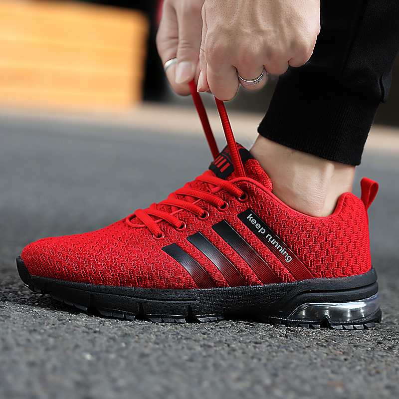 Best selling couple sports shoes breathable mesh adult outdoor men and women running shoes sports shoes fitness jogging shoes men