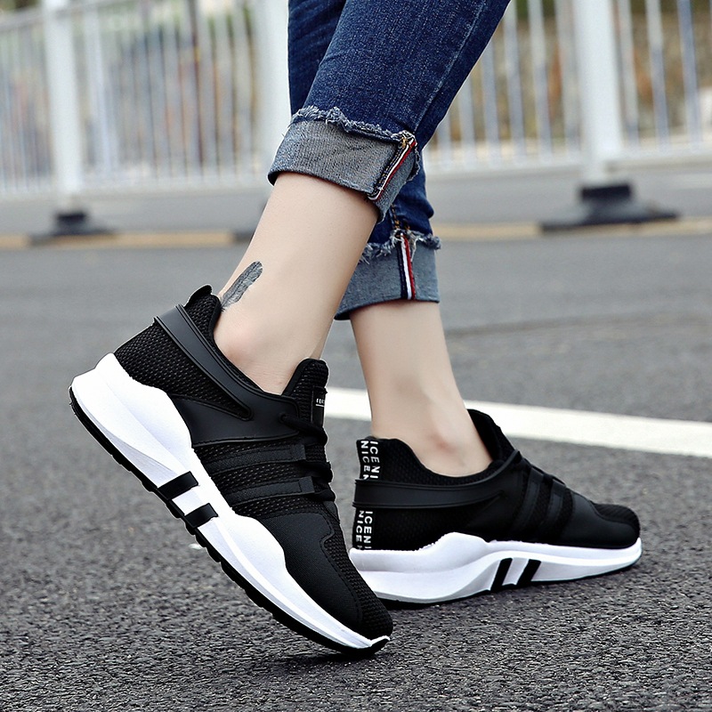 New Breathable Mesh Student Running Shoes
