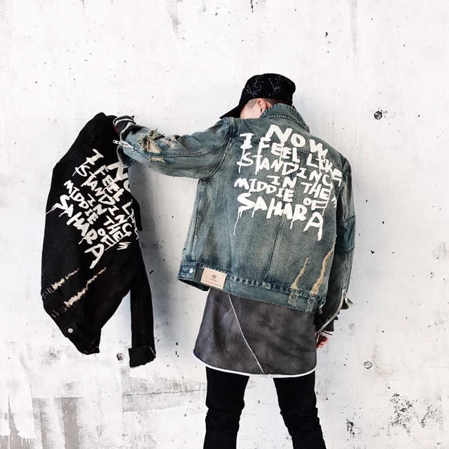 Graffiti font black blue men and women jacket