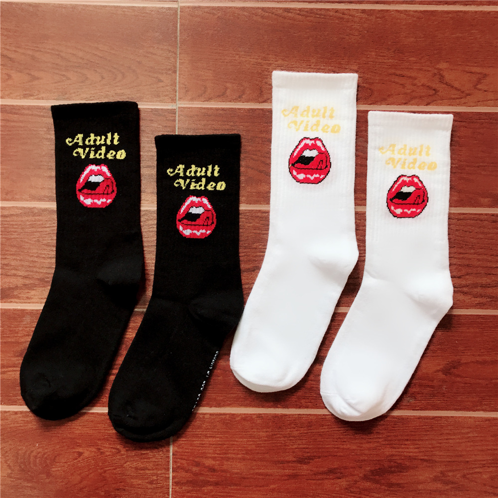 Trend INS hip hop socks Europe and the United States street fashion skateboarding couple long socks female male letters lip socks