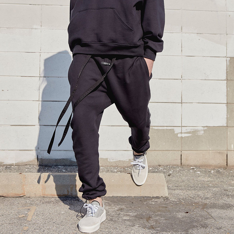 Bracelet streamer drawstring pure black men's sweatpants