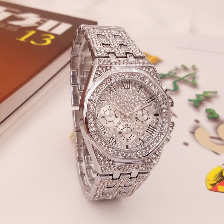 Luxury Iced Out Watch Gold Diamond Watch Top Brand For Men Square Quartz Waterproof Wristwatch Relogio Masculino Men Watches