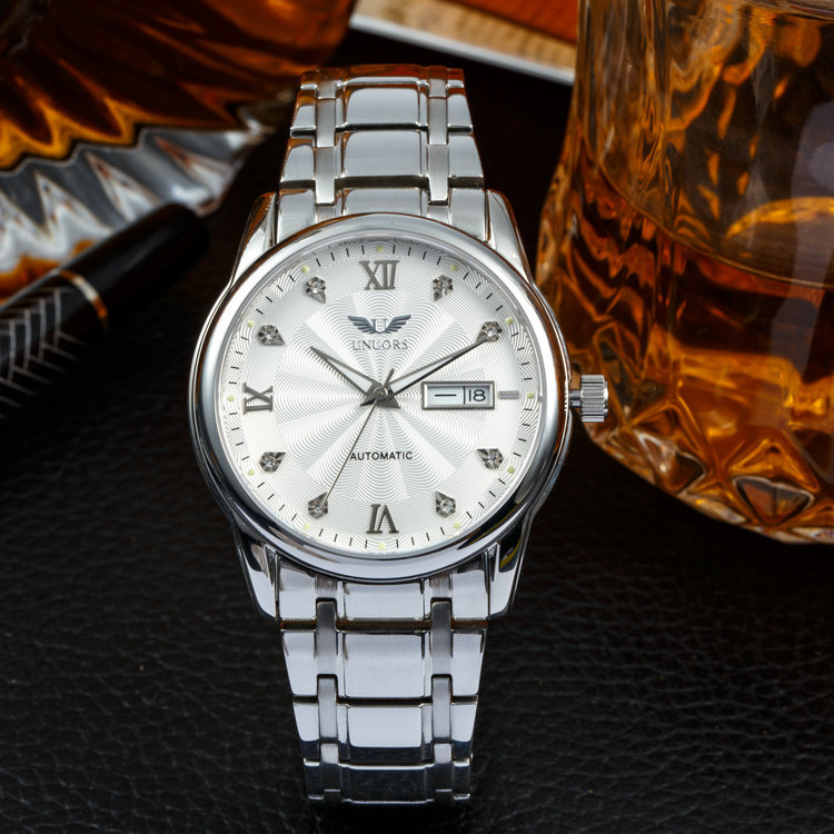 Manufacturer's direct selling business watch, men's waterproof luminous calendar, stainless steel mechanical watch custom wholesale
