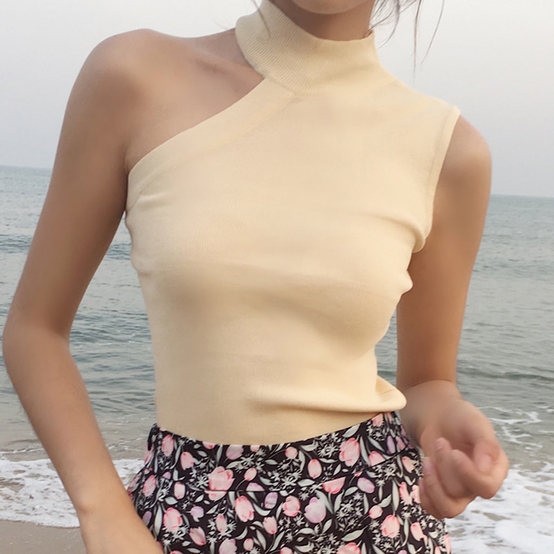 Pullover slim-fit knit base shirt