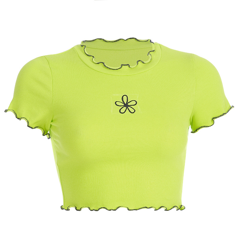 Flower embroidered navel t-shirt