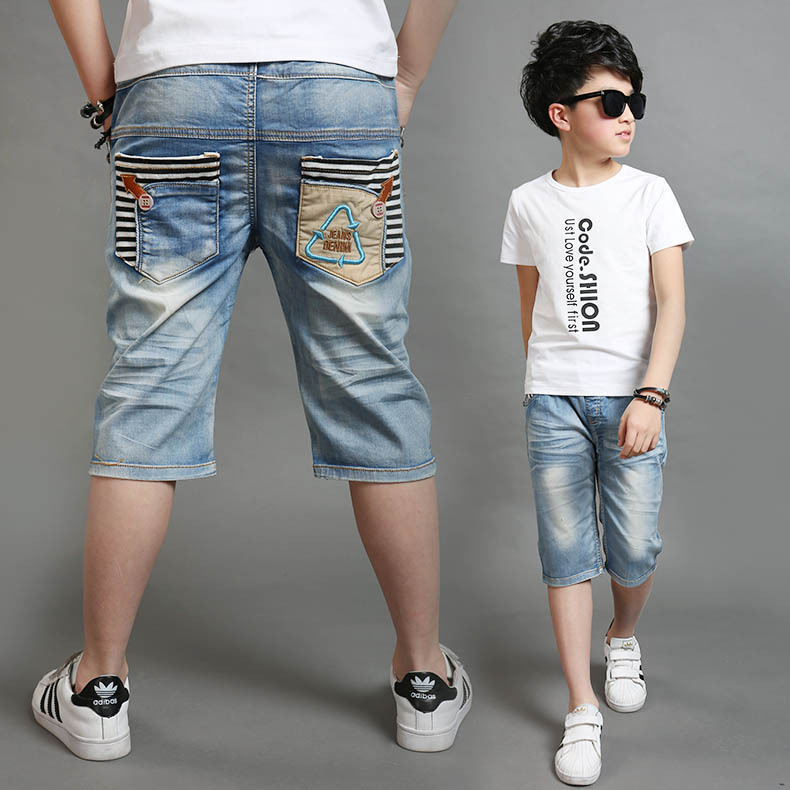 Boys''Korean version jeans in the new style of boys'' jeans for summer wear in 2021