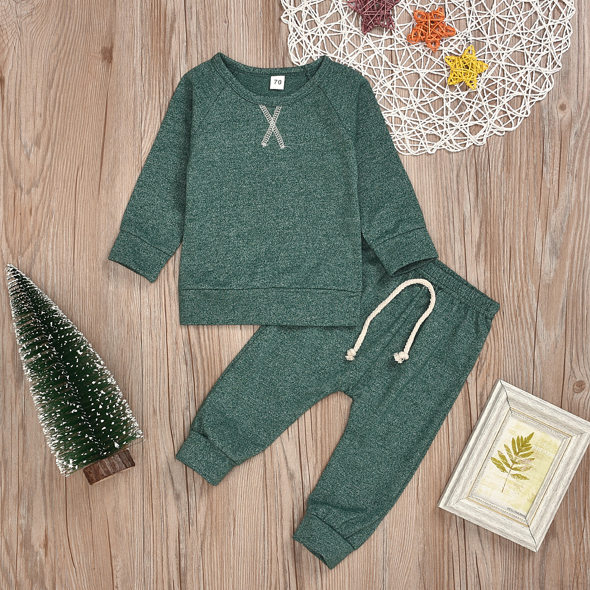 Solid color long sleeve suit