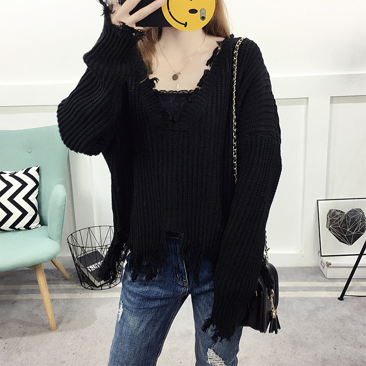 Women's V-neck sweater 2021 autumn and winter hole fashion sweater tassel fur blouse