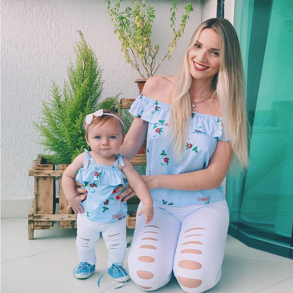 Parent child off shoulder printed T-shirt
