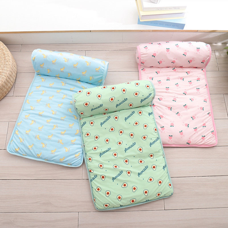 Summer Ice Silk Cool Pet Pad för att kyla ner