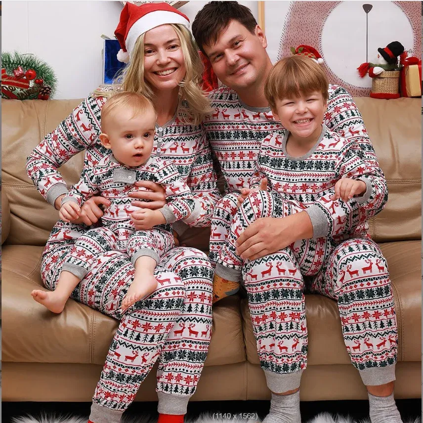 Christmas parent-child clothing whole home clothing autumn and winter elk print parent-child pajamas homewear set