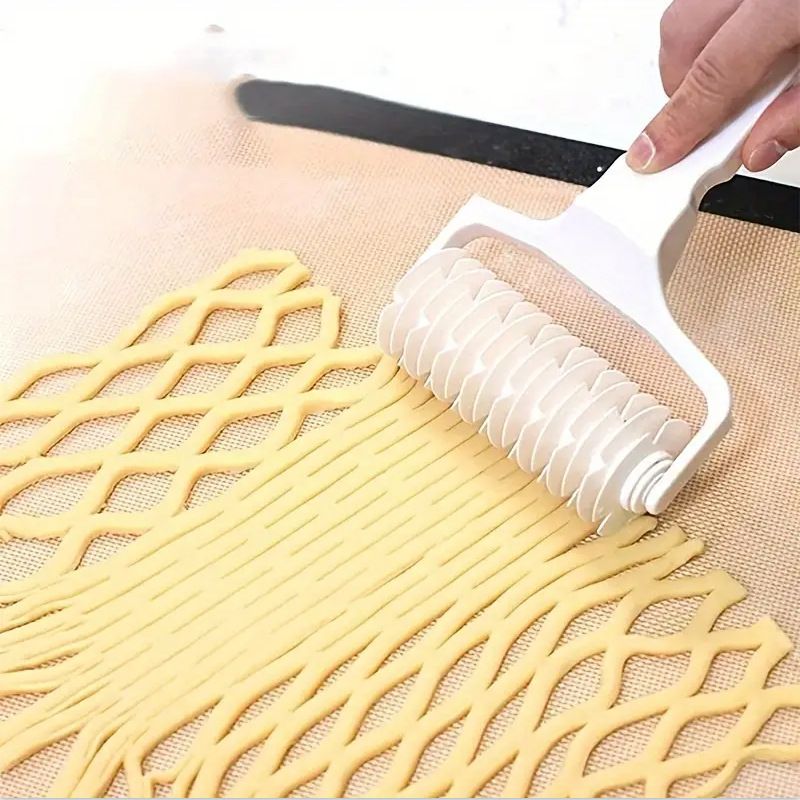 Practical Pizza Tools Pizza Punch Pp Pizza Dough Roller Patterned Wheel Needle Punch Baking Tools for Crust Scoring Bread Hob