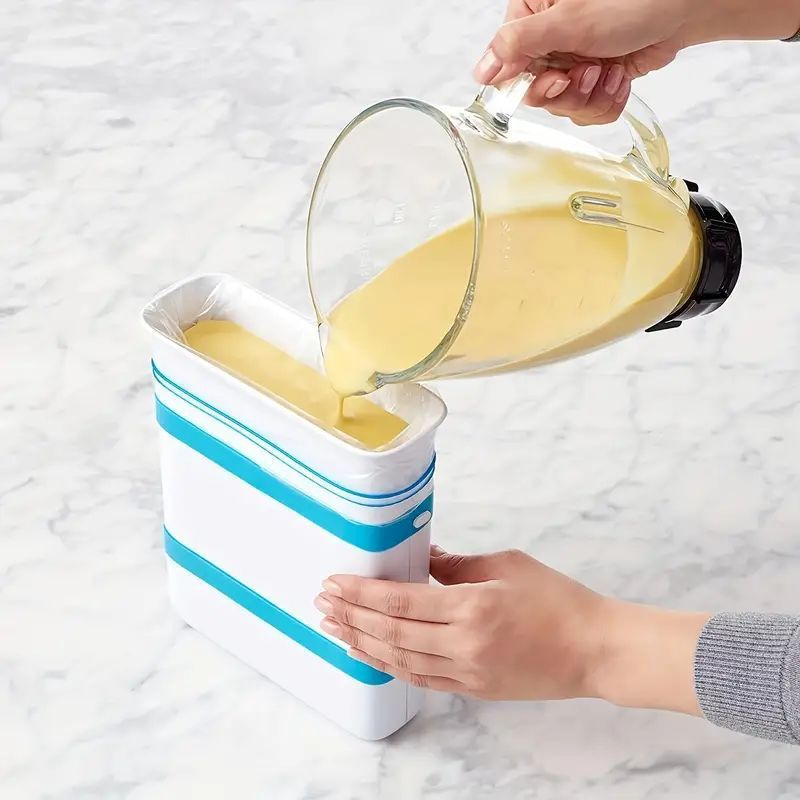 Freezer Food Block Maker 3D Soup Freezing Mold Kitchen Ice Making Tool Food Freezer Container Molds for Soup Broth Sauce Butter