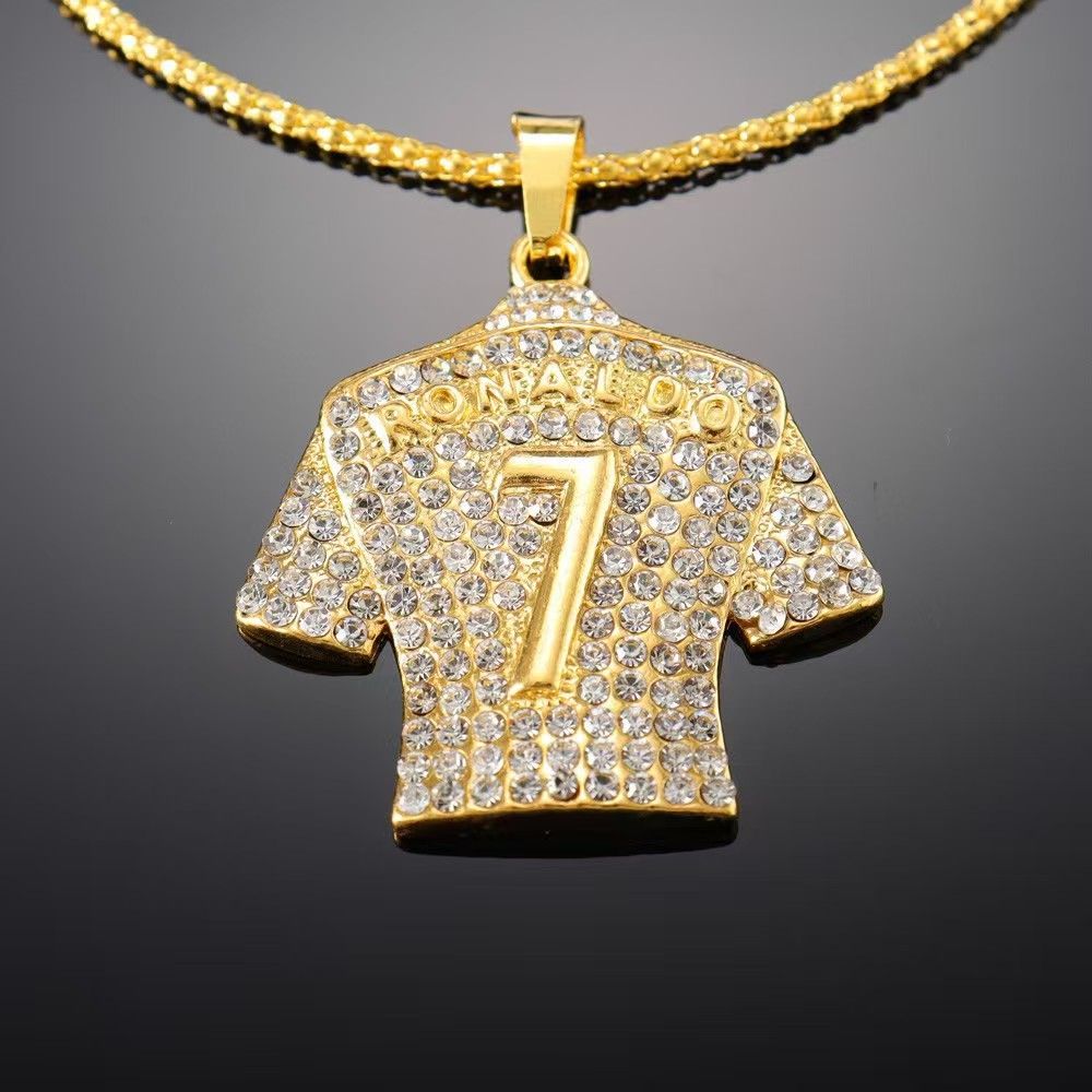 World Cup No. 7/10 jersey gold-plated pendant necklace manufacturer, personalized and fashionable.