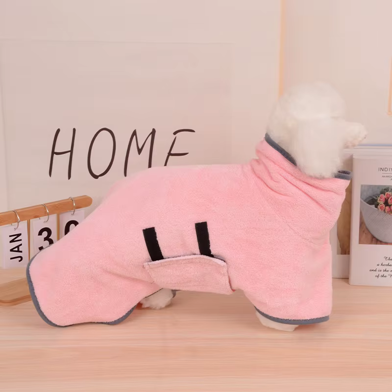 Absorbent Pet Bathrobe Quick Drying Dog Towel for Large & Small Dogs Cat Bathrobe Clean Pet Supplies