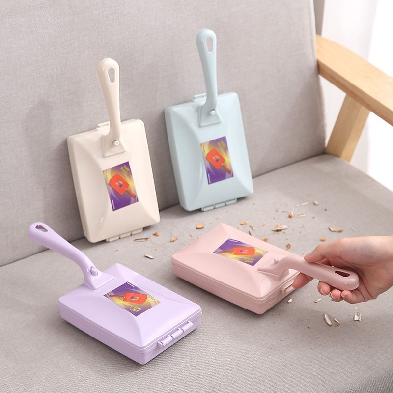 Dual-roller multi-functional lint remover brush, bedroom brush, bed brush, dust brush, carpet cleaning and vacuuming brush for beds.
